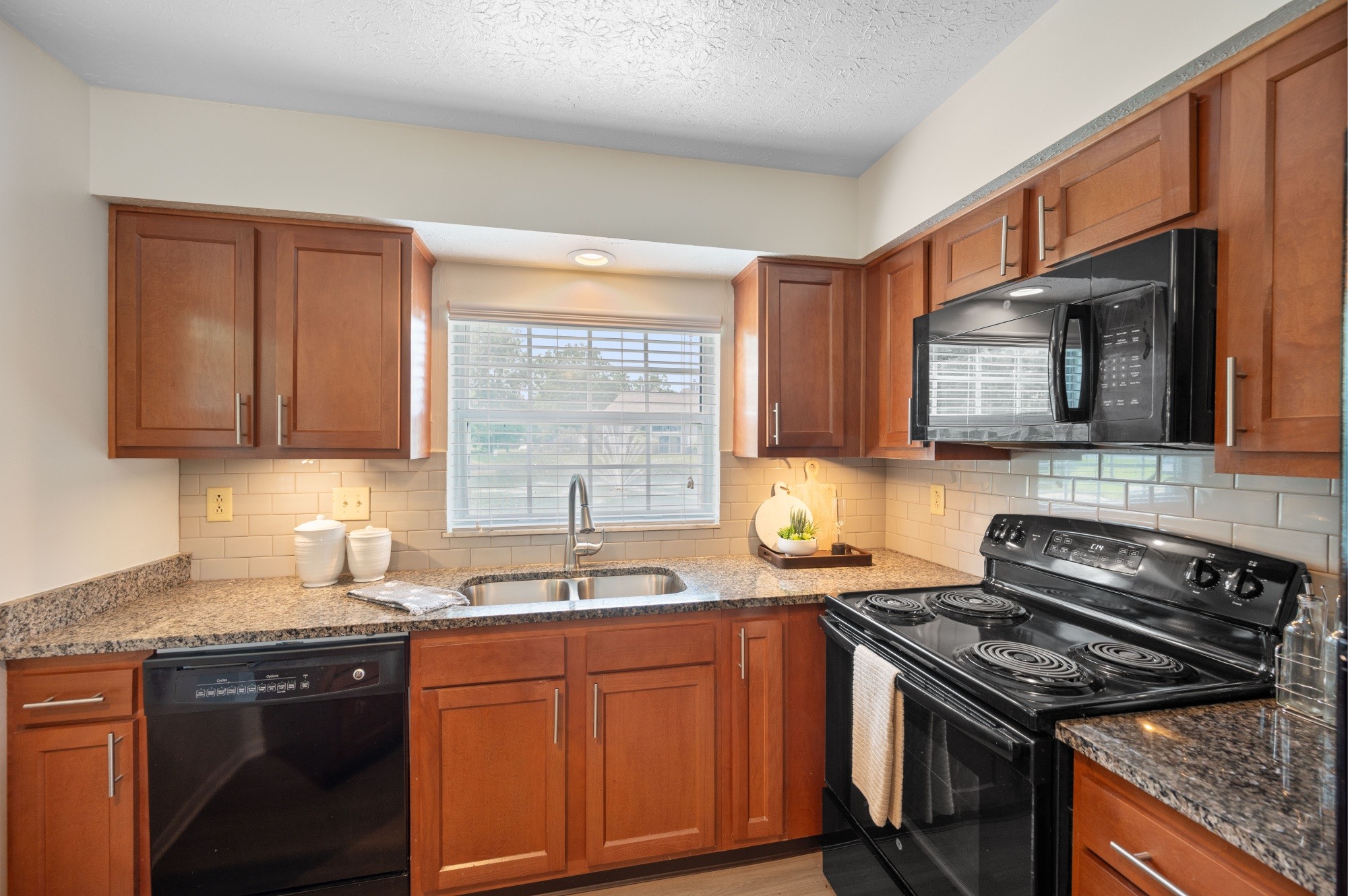 Normandy Club Image 6