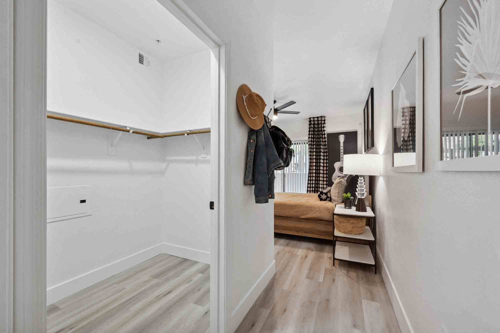 Zone Westgate, Glendale, AZ, Large Closets