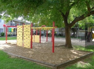 Bateswood Manor Image 2