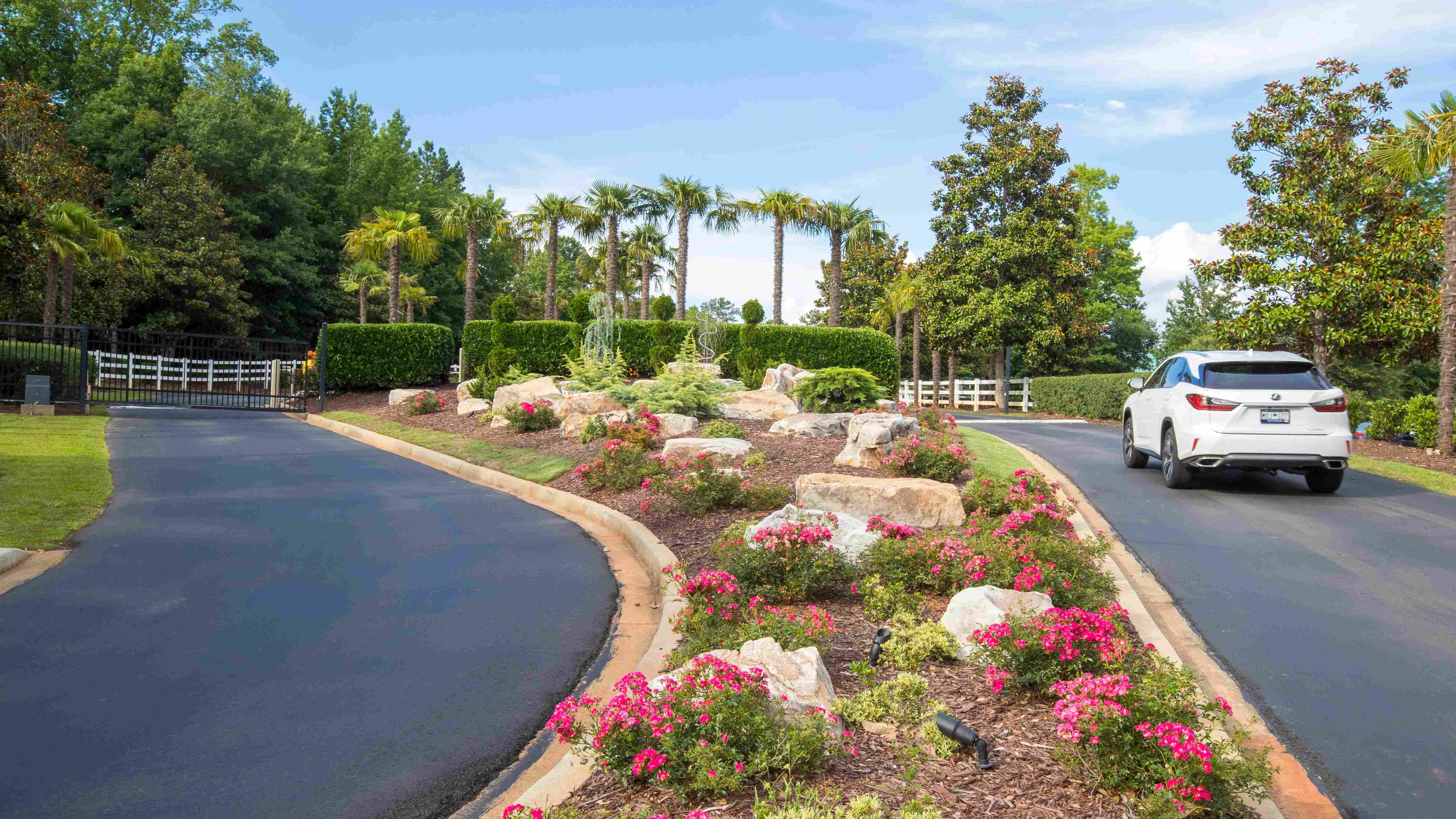 Enjoy the convenience and privacy of our charming, gated community at River Bluff of Lexington. 