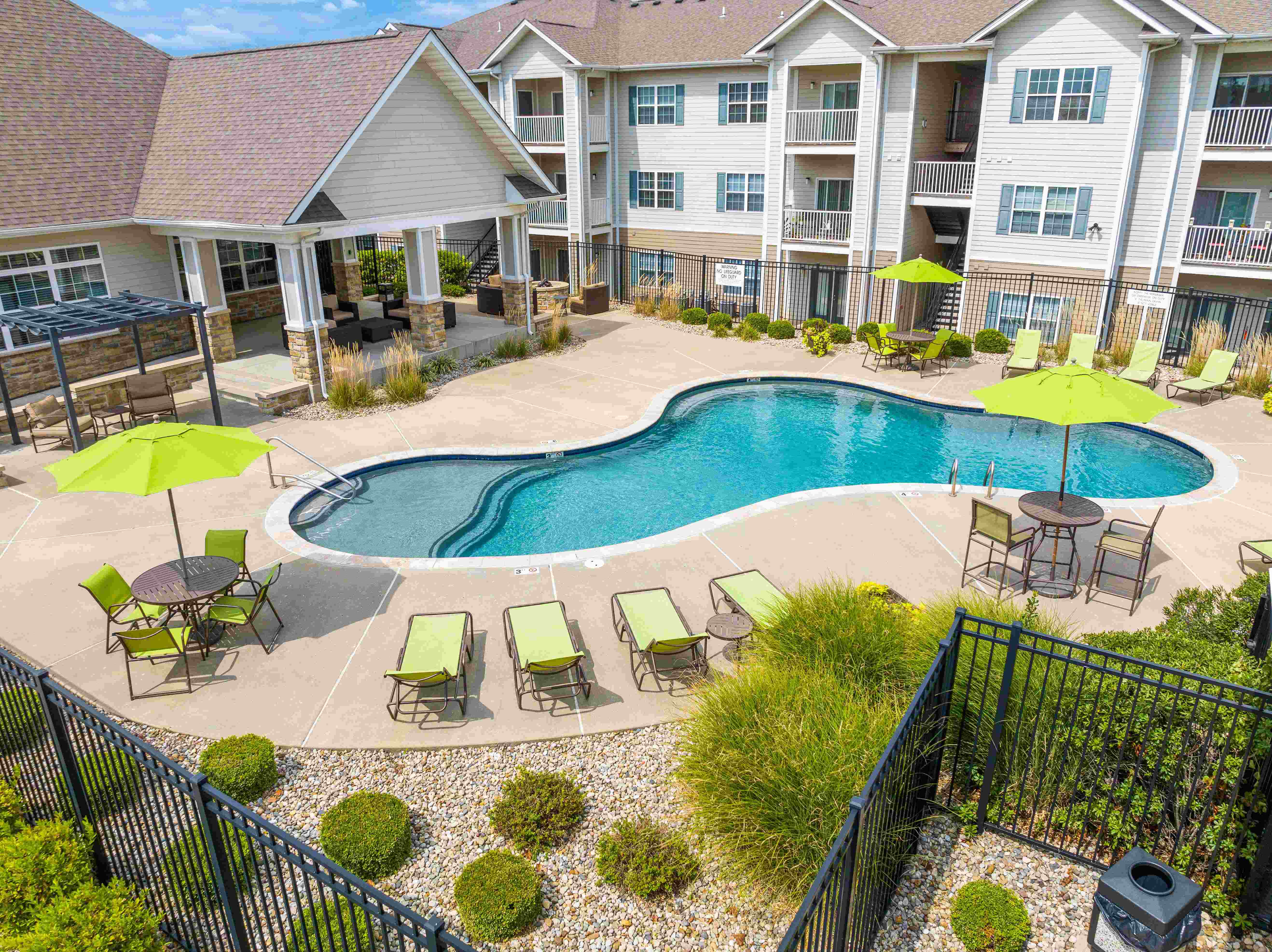 Celtic Crossing Image 12