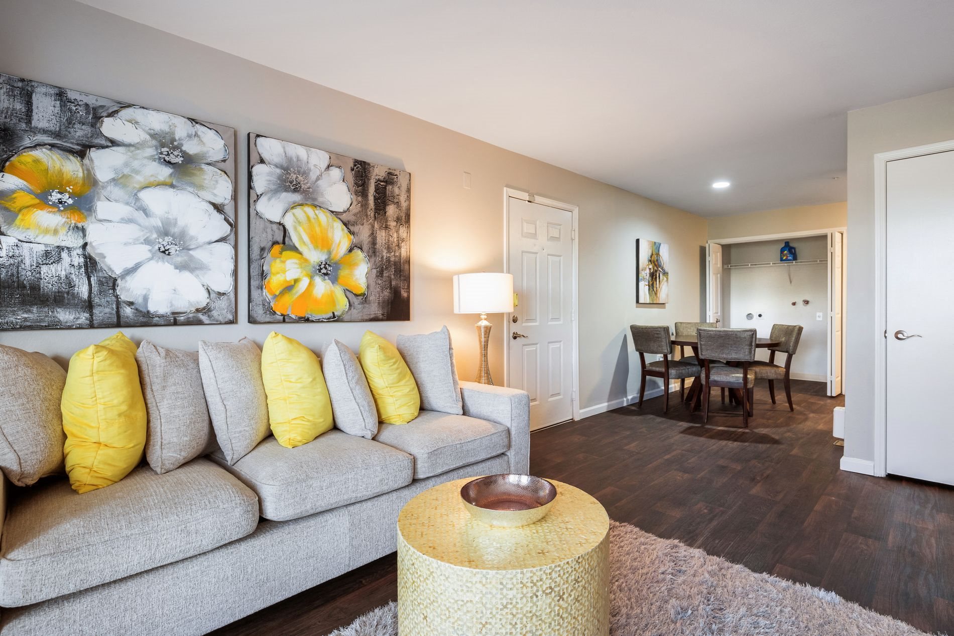 Reflections At Cherry Creek Apartments Image 6