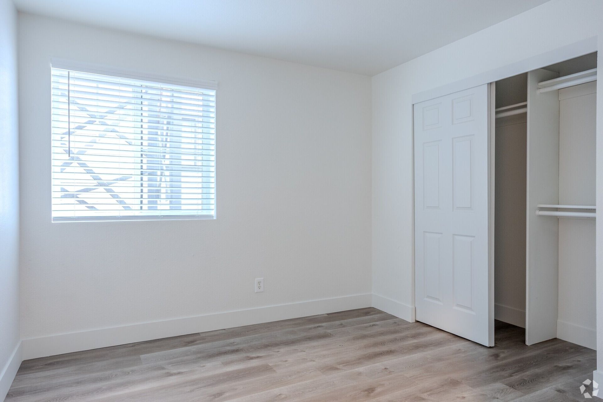The Rosewood Apartments Image 16