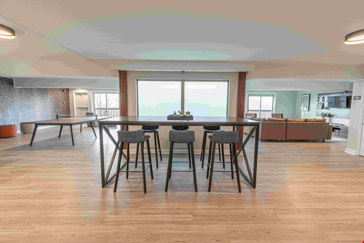 Kirkwood Bluffs Image 12