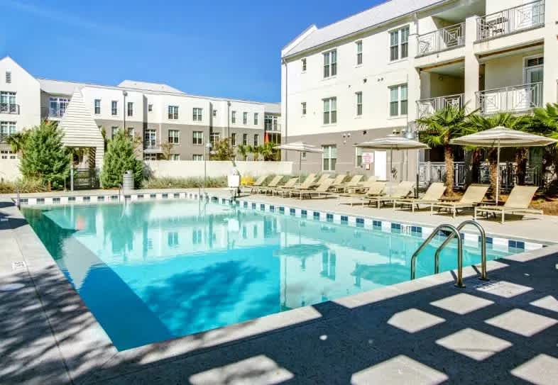 Montague at Park Circle Image 1