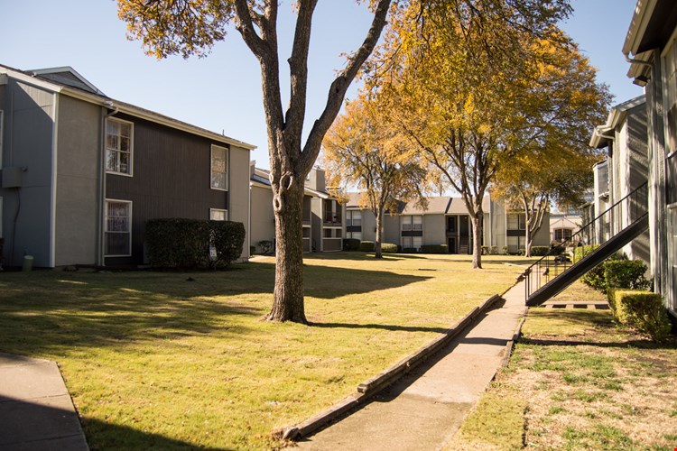 Montfort Valley Image 3