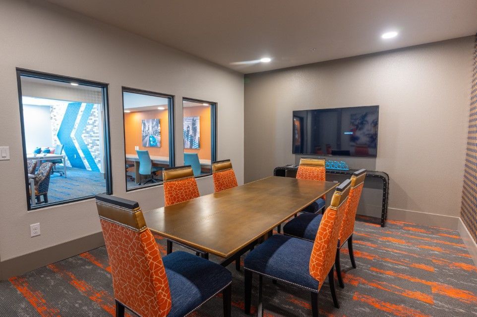 Axiom HUB 121 Image 29