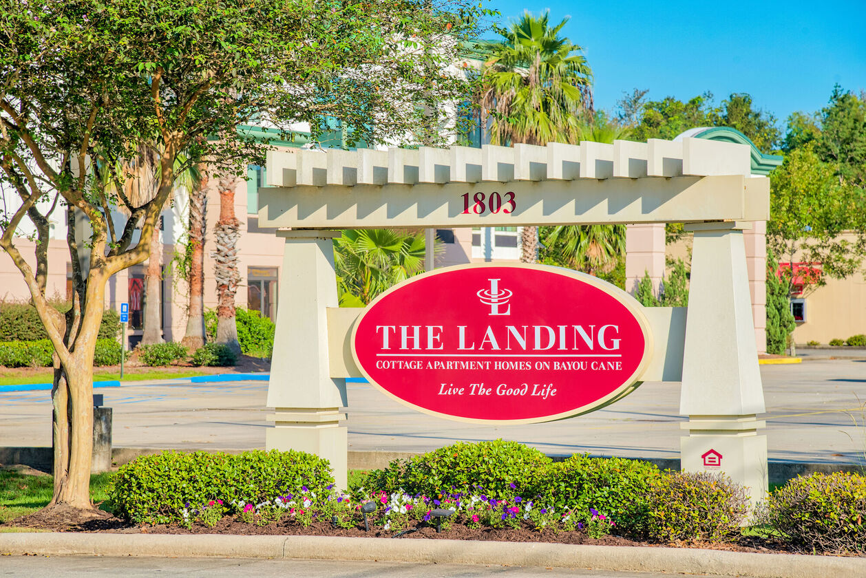 The Landing on Bayou Cane Image 2