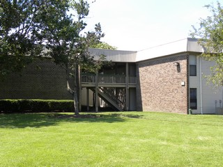 Tivoli Apartments Image 6