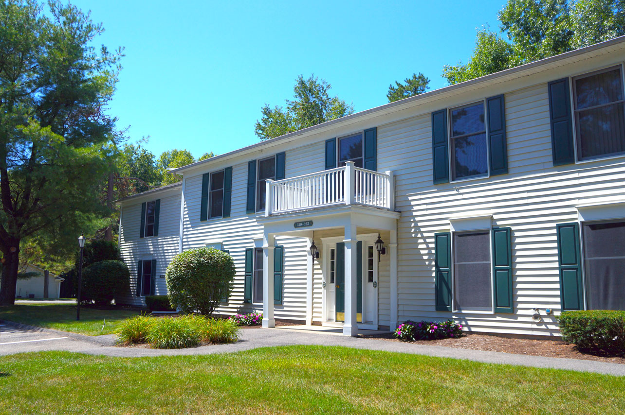 Williamsburg Village Image 1