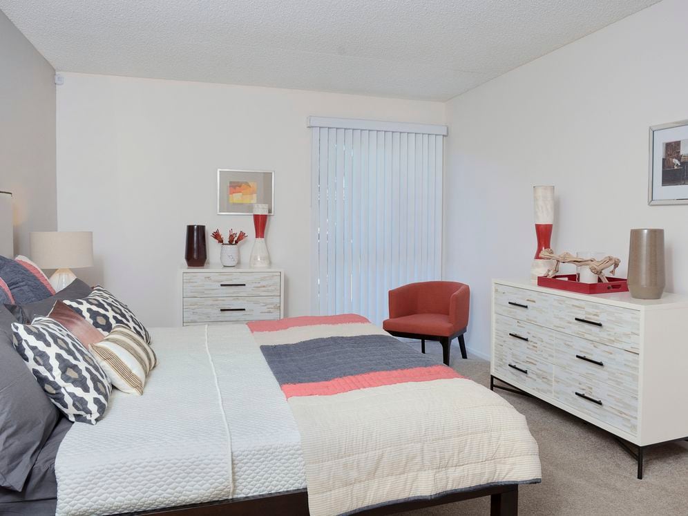 Classic Package I bedroom with carpet