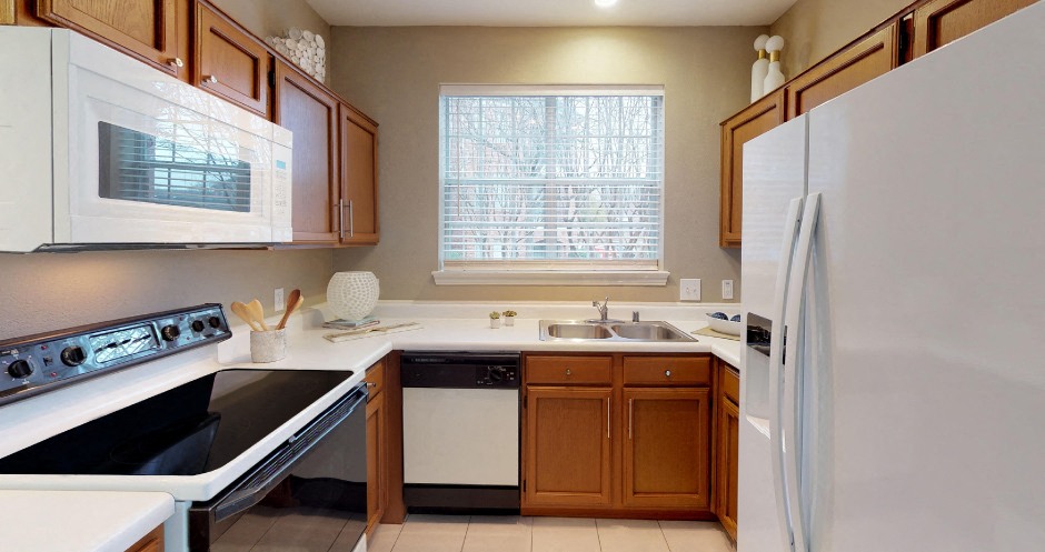 The Saxony Apartments Image 61