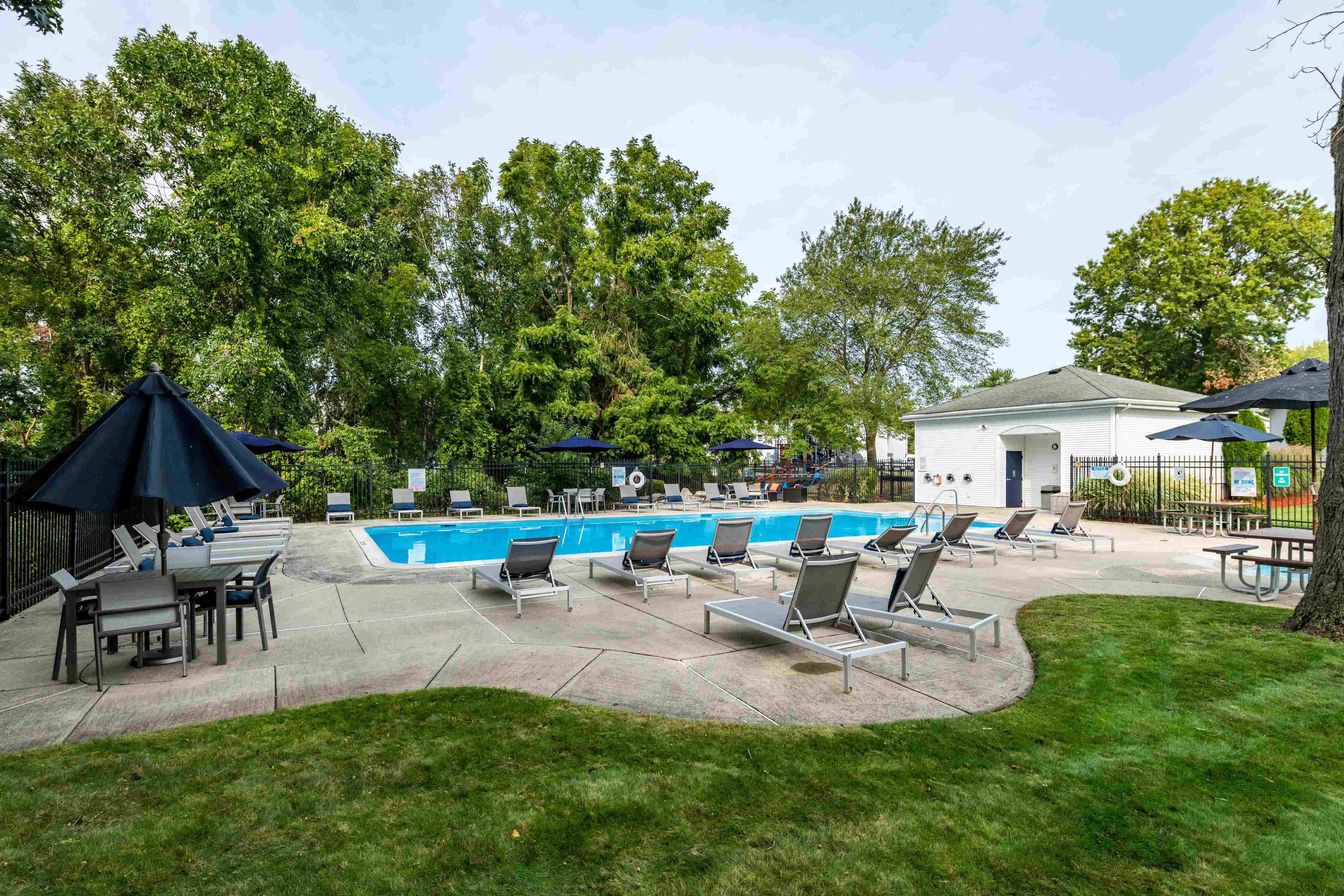 Winchester Park and Woods Image 29