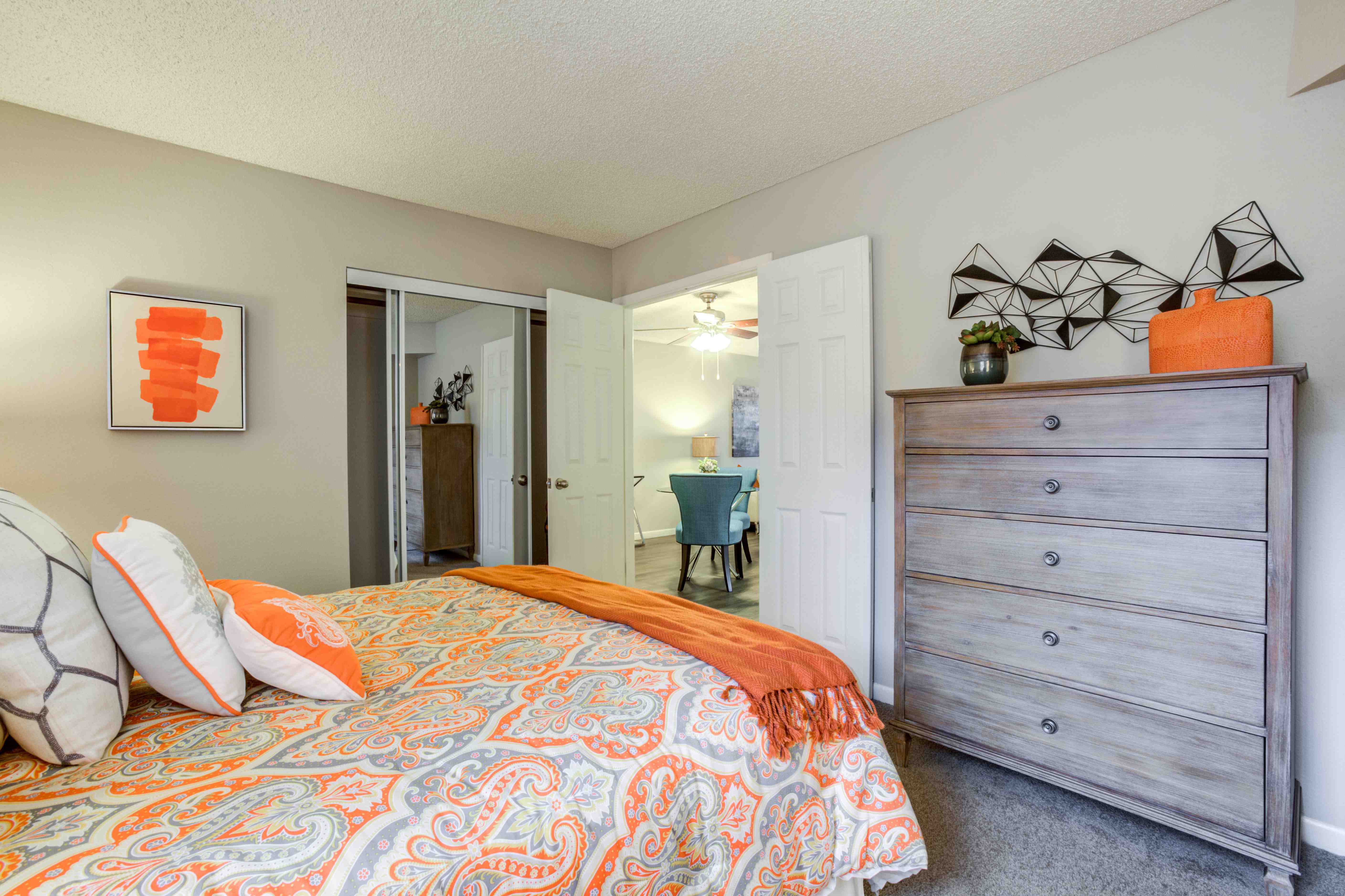 Renaissance Apartment Homes Image 23