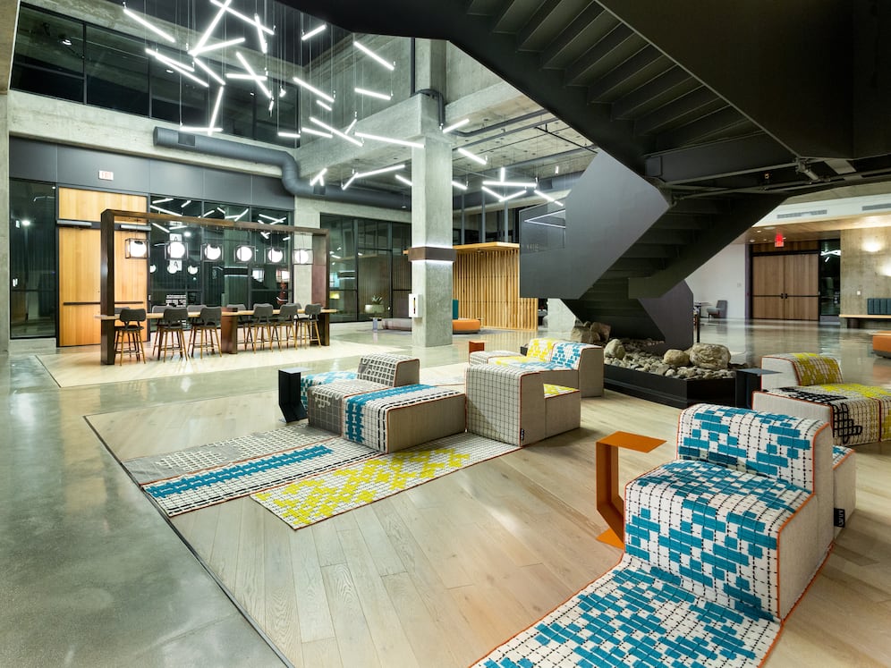 Lobby loft with common area seating