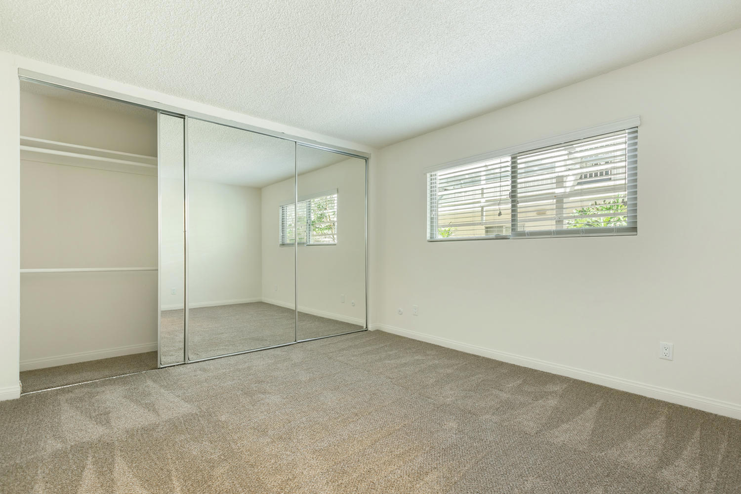 Elan The Park Image 9