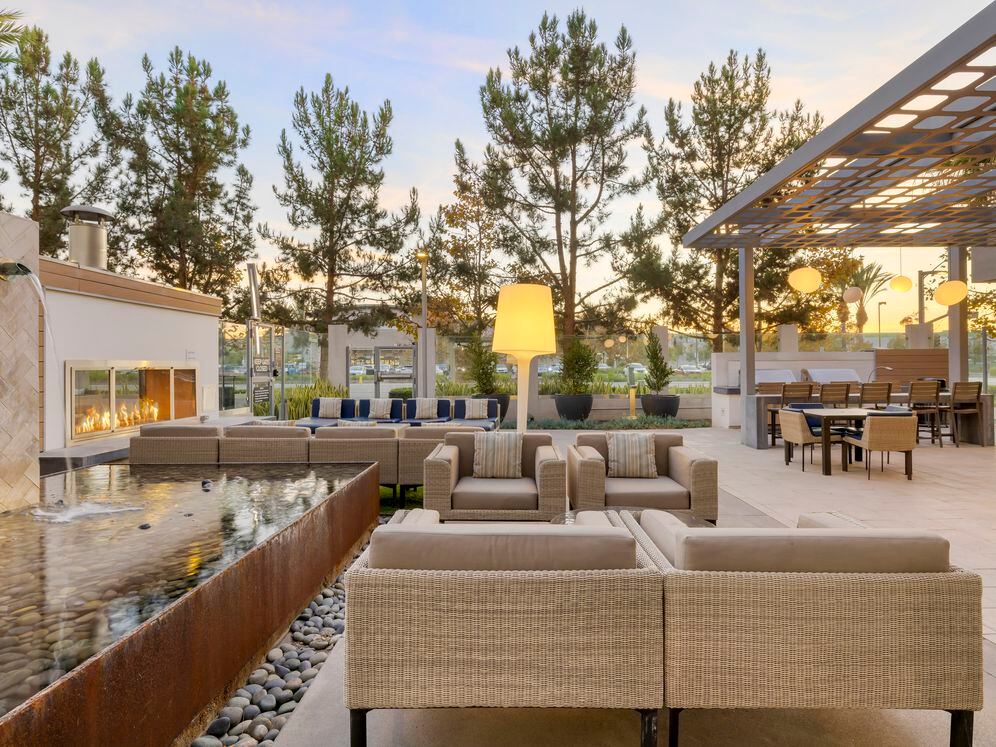 Phase III Outdoor Lounge