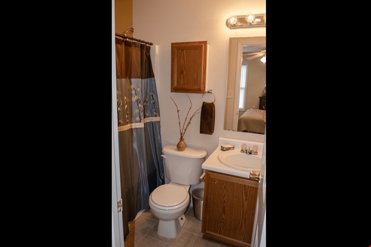 Cumberland Towers Image 12