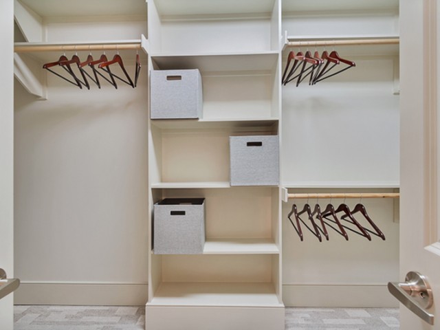 Walk-in closet