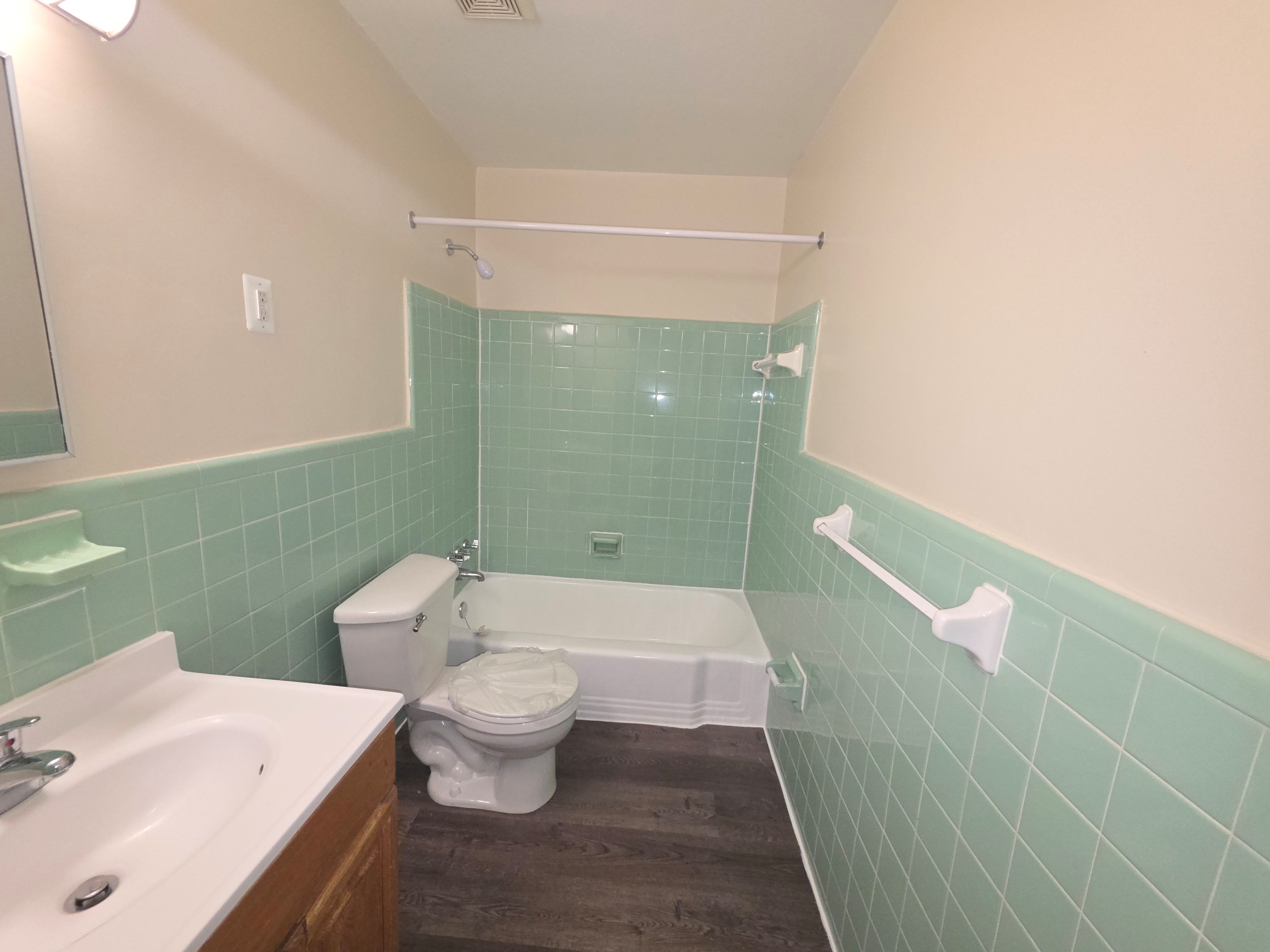 Summit Crest Image 43