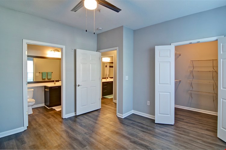 Park Creek Apartments Image 29