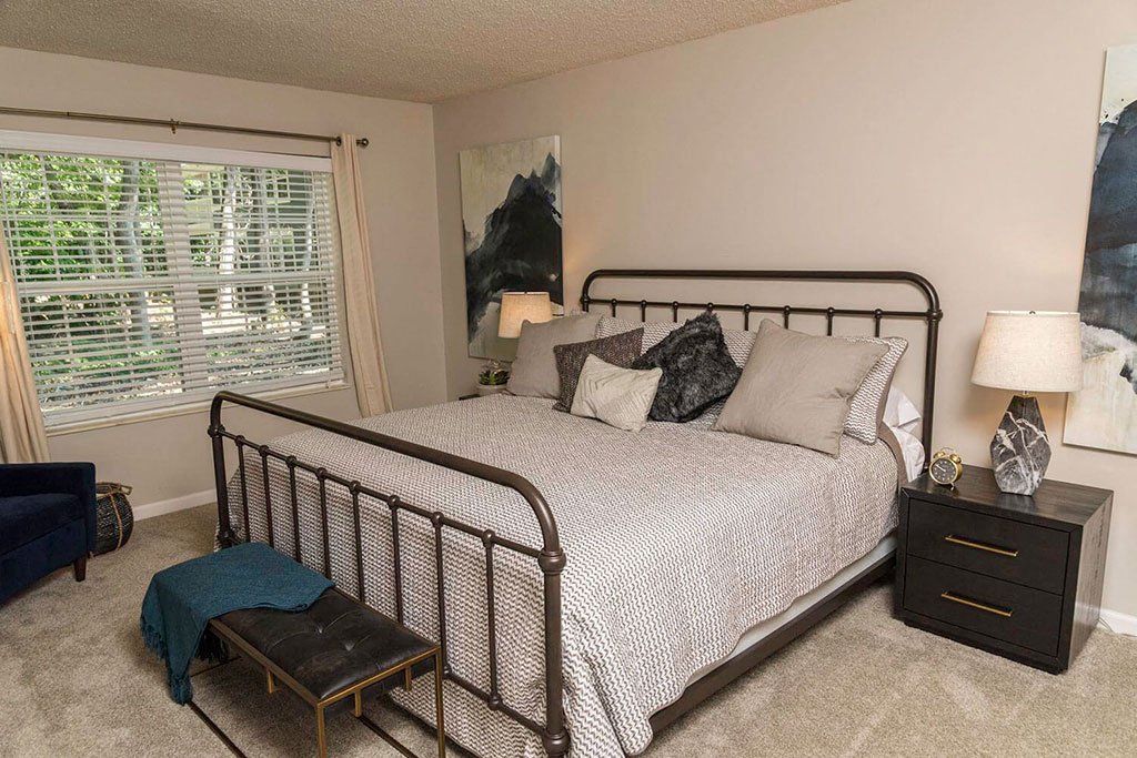 Fairlane Woods Apartments Image 4