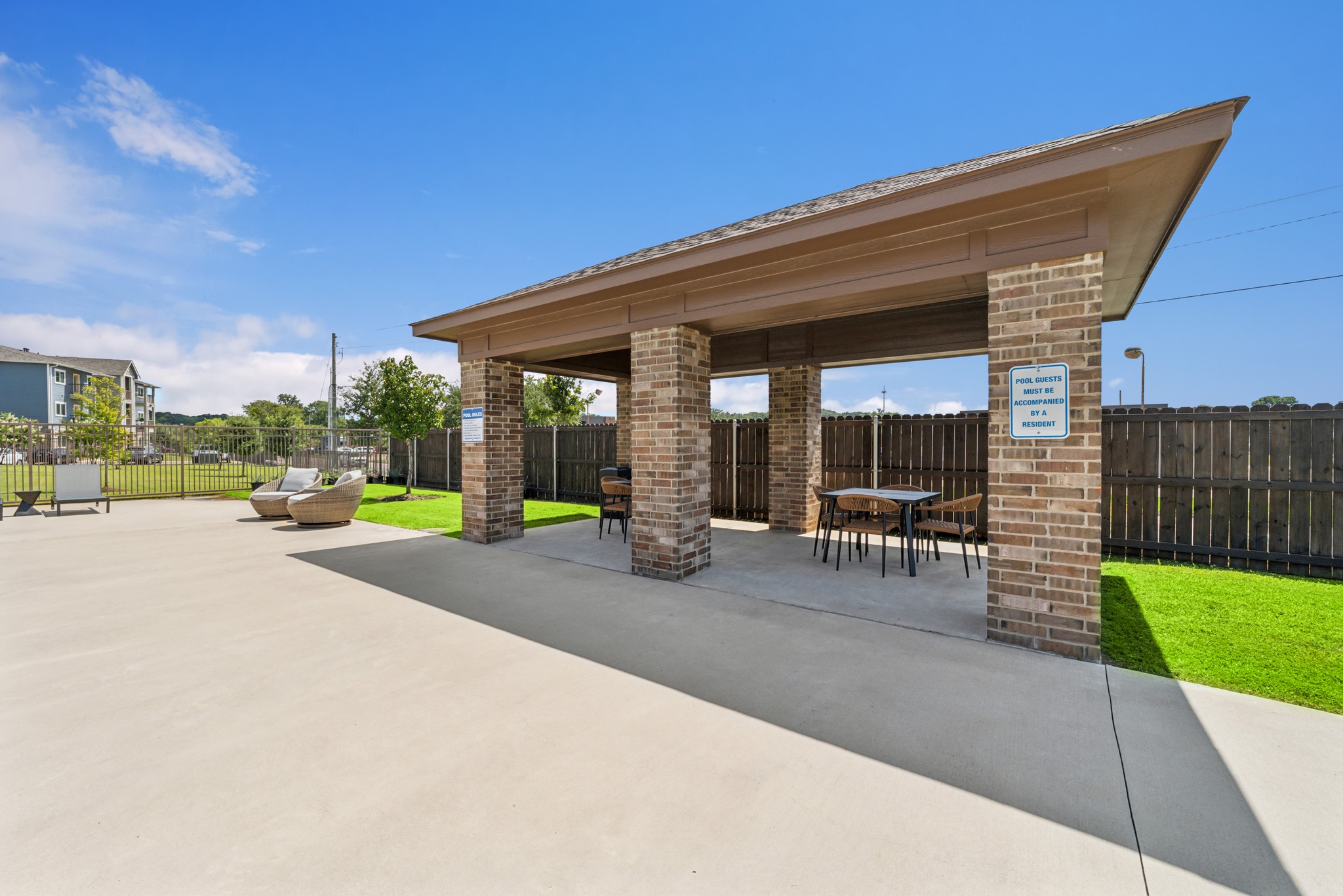 Parkside Apartments (TX) Image 33