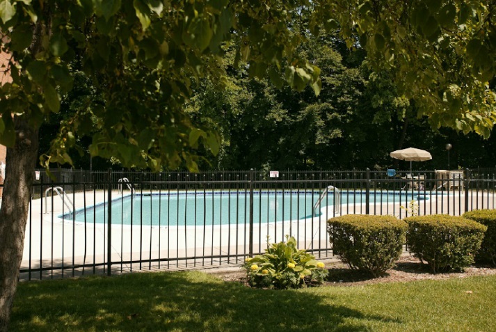 River Bend Townhouses Image 4