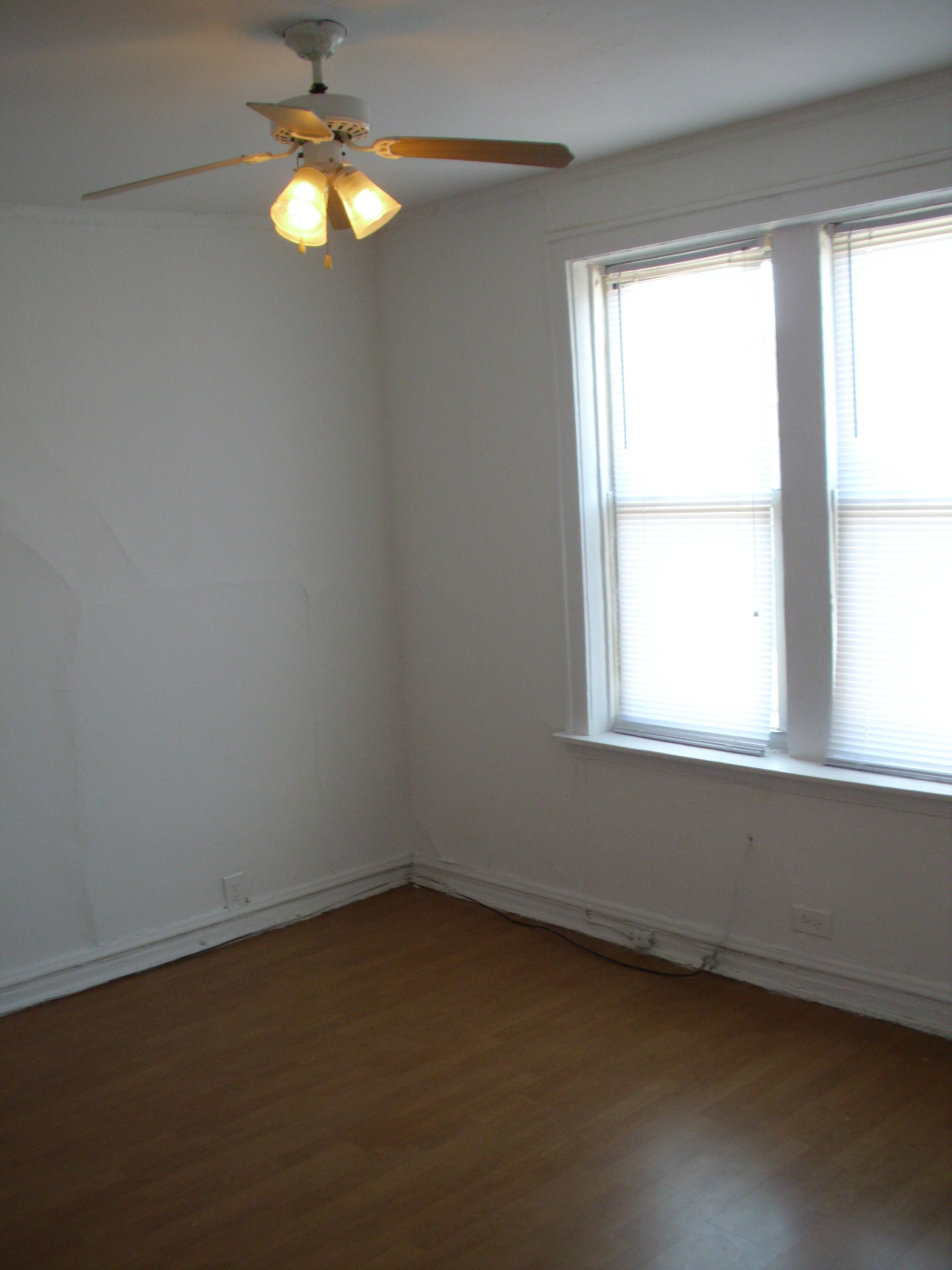 5034-5046 S Woodlawn Avenue Image 9