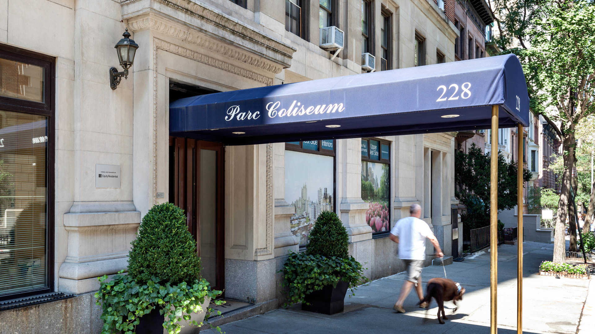 Parc Coliseum Image 1