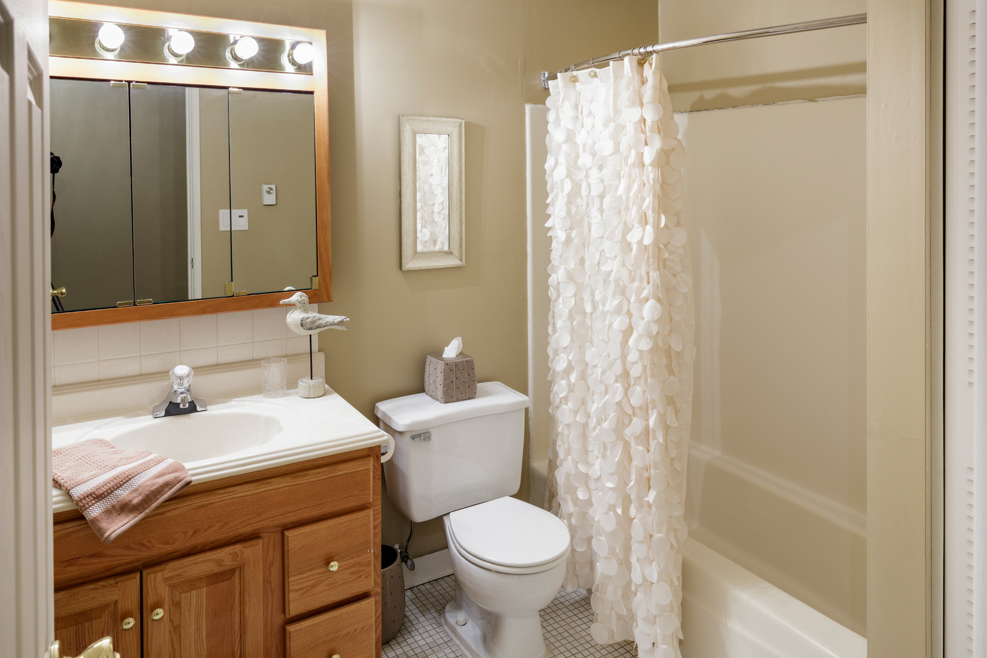 Hillbrook Apartments Image 7