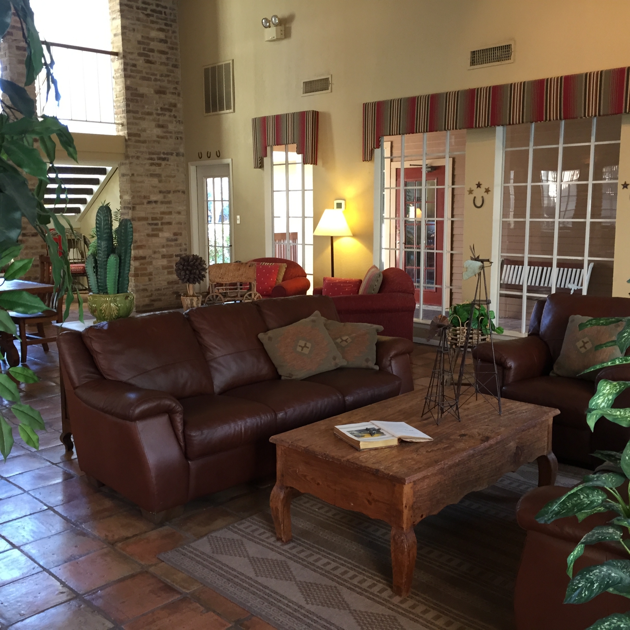 Oak Springs Image 5