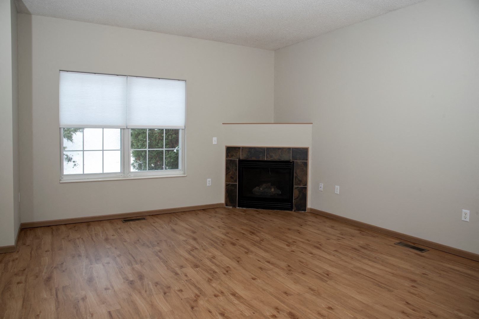 Cedar Pointe Townhomes Image 21