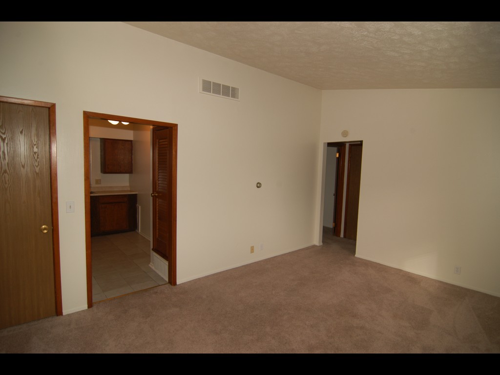 Courtyard 72 Image 5