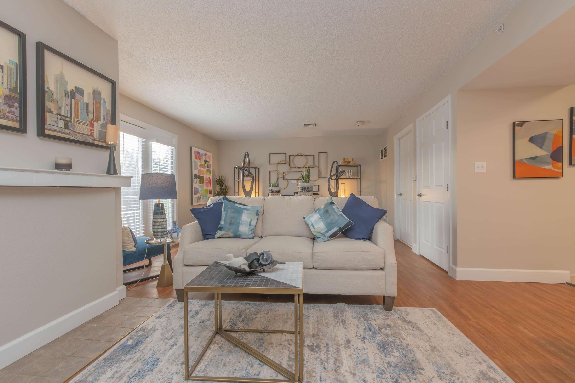 Aurora Flats Image 8