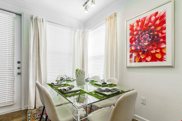 Villages 3Eighty Image 24