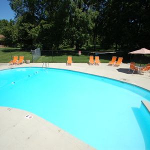 Oakbrook Park Image 2