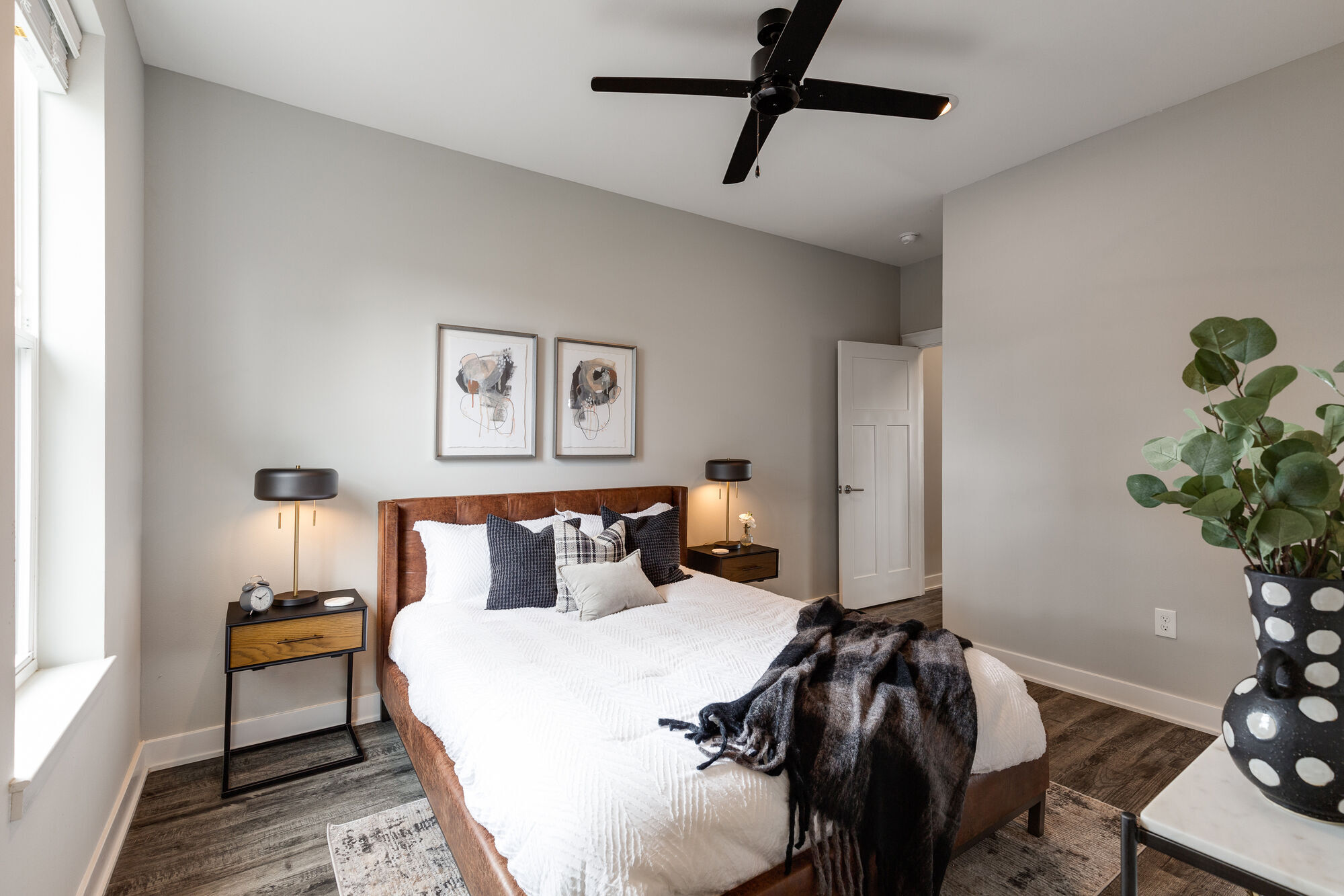 Oakbrook Townhomes Image 18