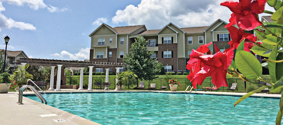 Lovell Crossing Apartments LLC Image 6