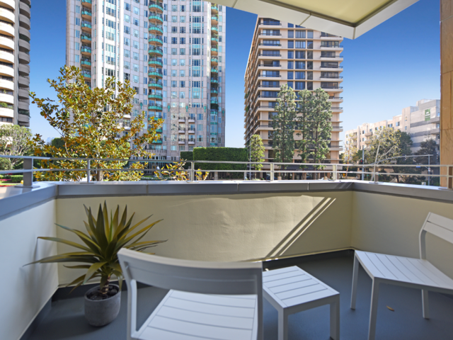 Wilshire Margot Image 26