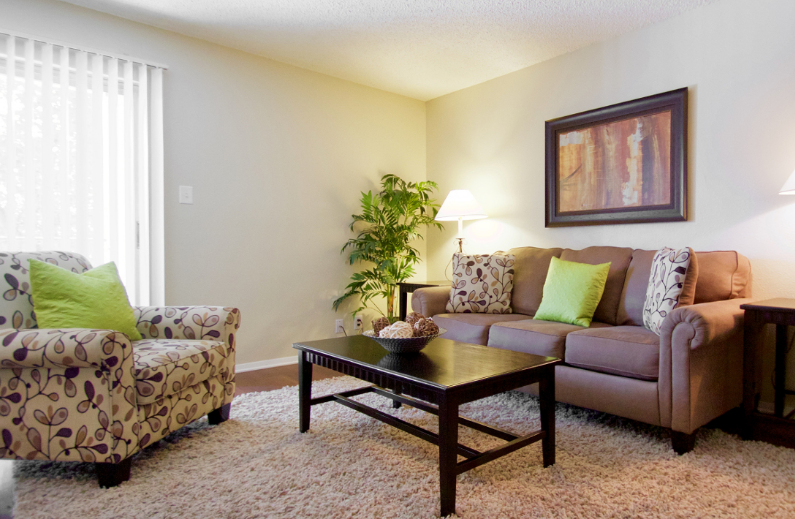 Villas of Oak Creste Image 10