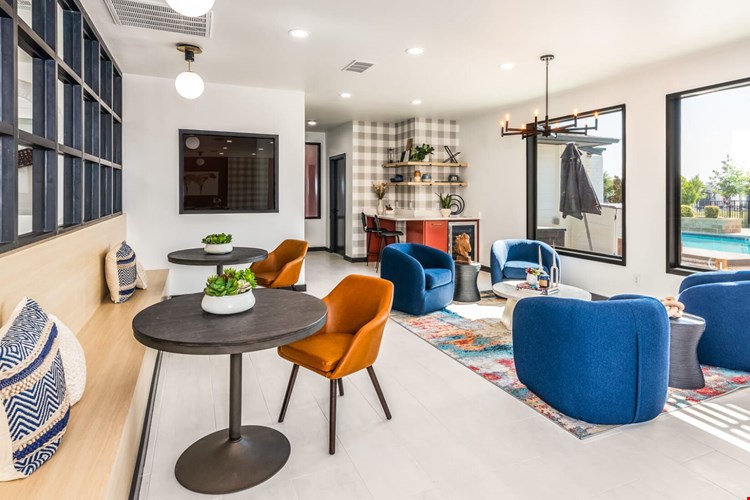 Decker Apartment Homes Image 14