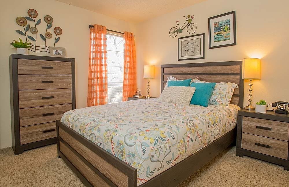 Country Hollow Image 9