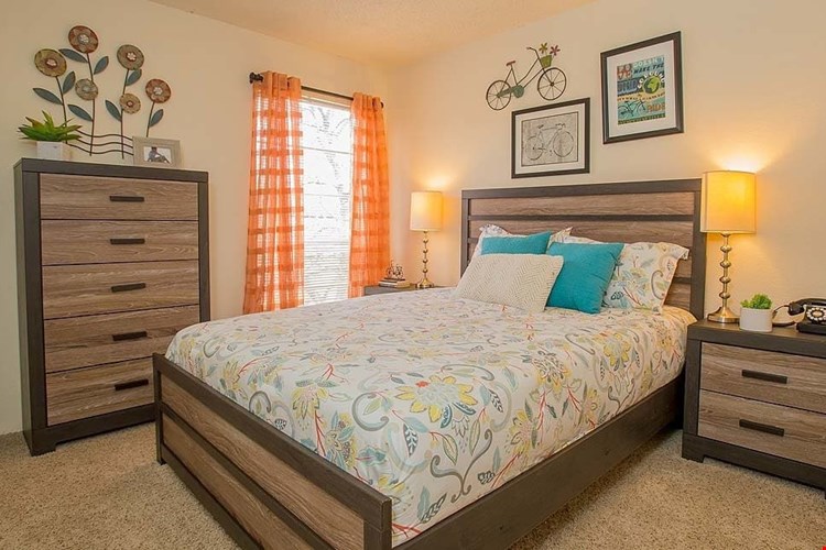 Country Hollow Image 9