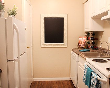 Oakwood Apartments Image 9