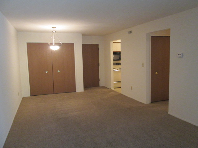 Eastwood Village Apartments Image 35