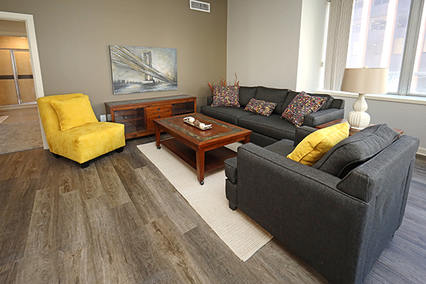 Residences at 1717 Image 6