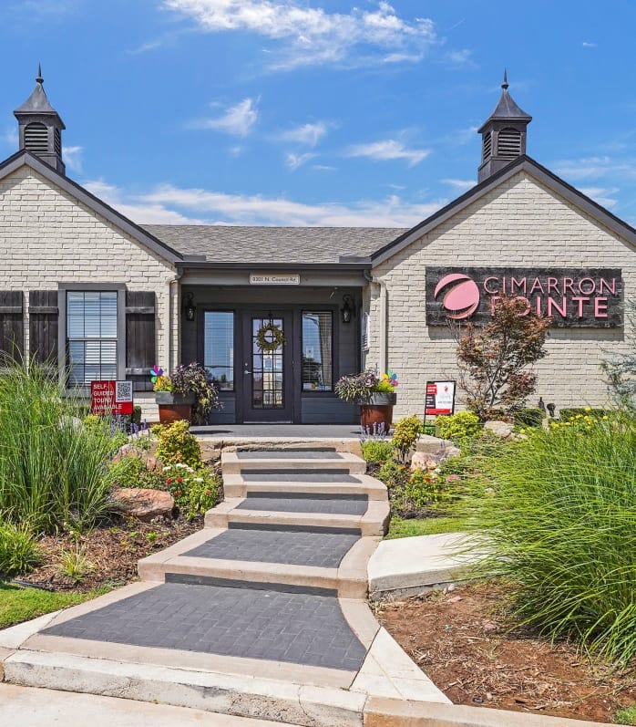 Cimarron Pointe Apartments Image 1