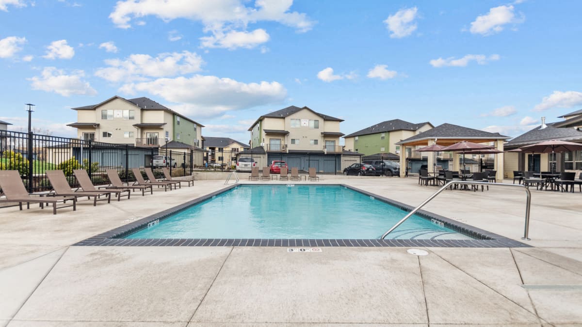 Lark View Village Image 24