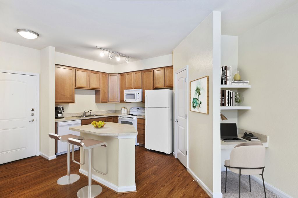 Camden College Park Image 4